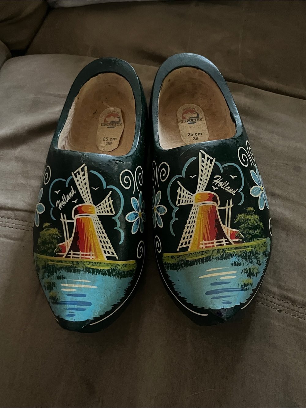 Hand-Painted Black Holland Windmill Wooden Mules